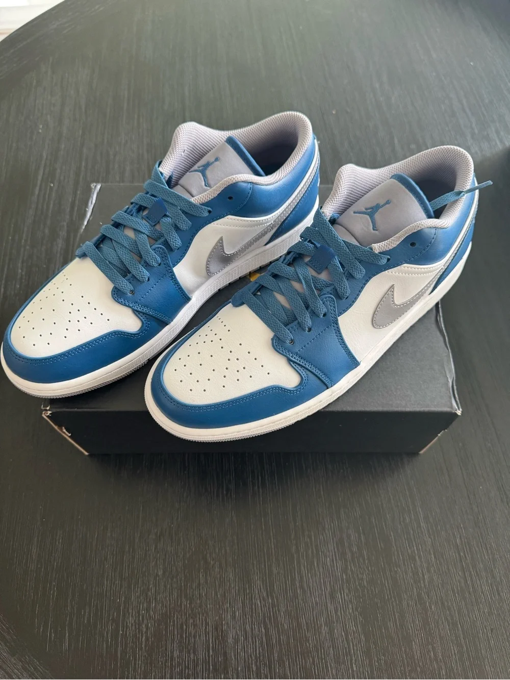 Jordan 1 Low True Blue